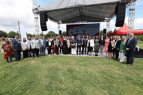 "Koruyucu Aile Programı" Recep Tayyip Erdoğan Millet Bahçesinde gerçekleşti."